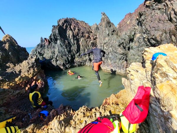 RemasterDirector_5122f8b34